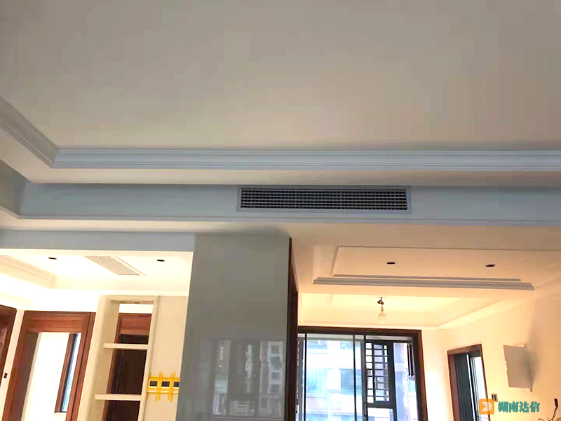 三菱电机家用中央空调客厅安装完成实景图